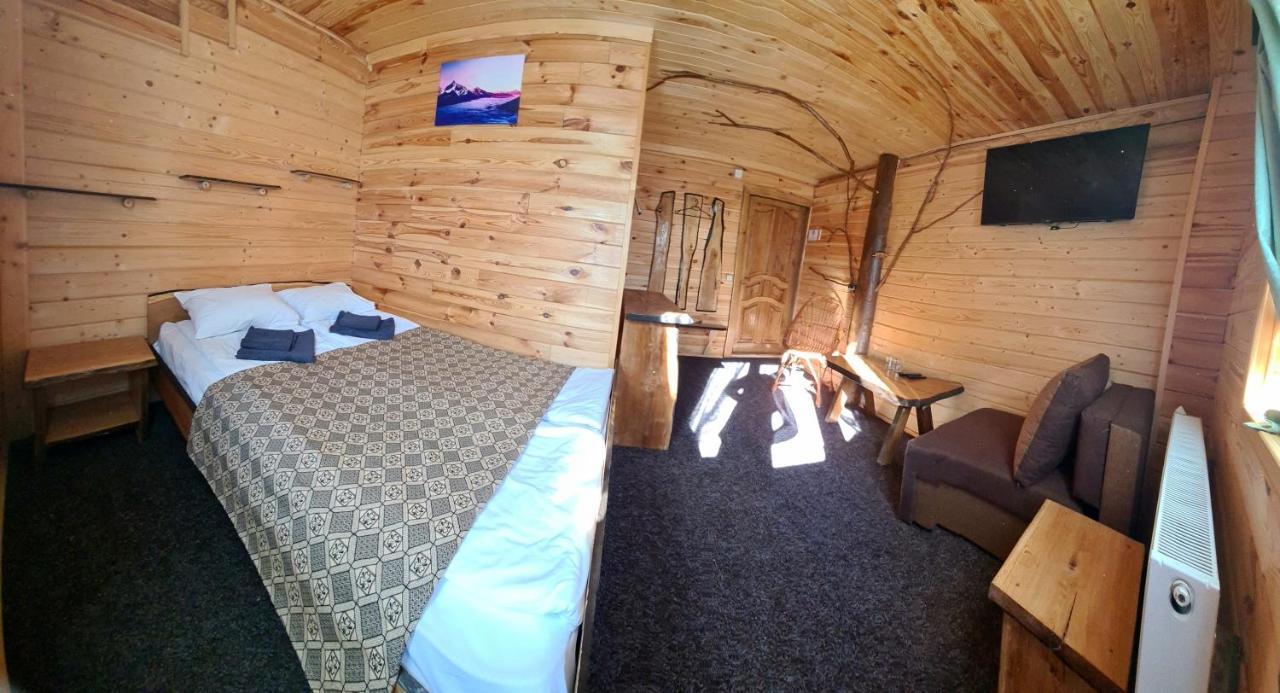 דראגובראט Alpin Eco Chalet & Wellness מראה חיצוני תמונה